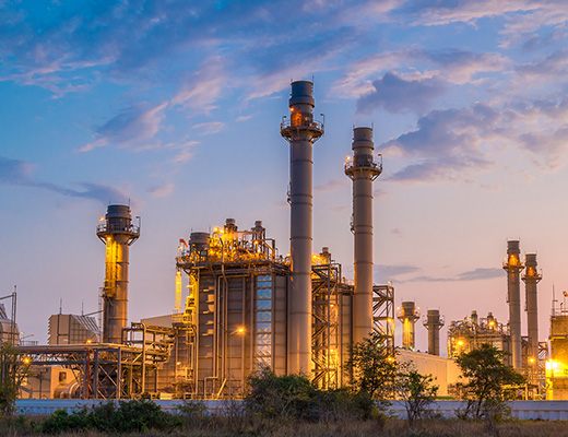 Oil refinery representing India’s petroleum and gas sector