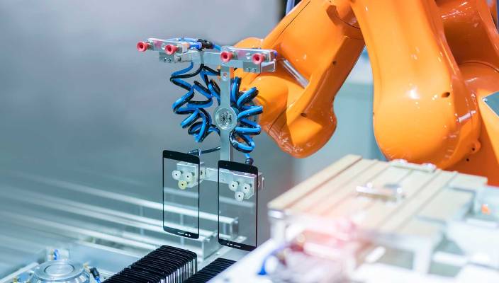 India is set to become an alternative investment destination for electronics manufacturers, replacing China